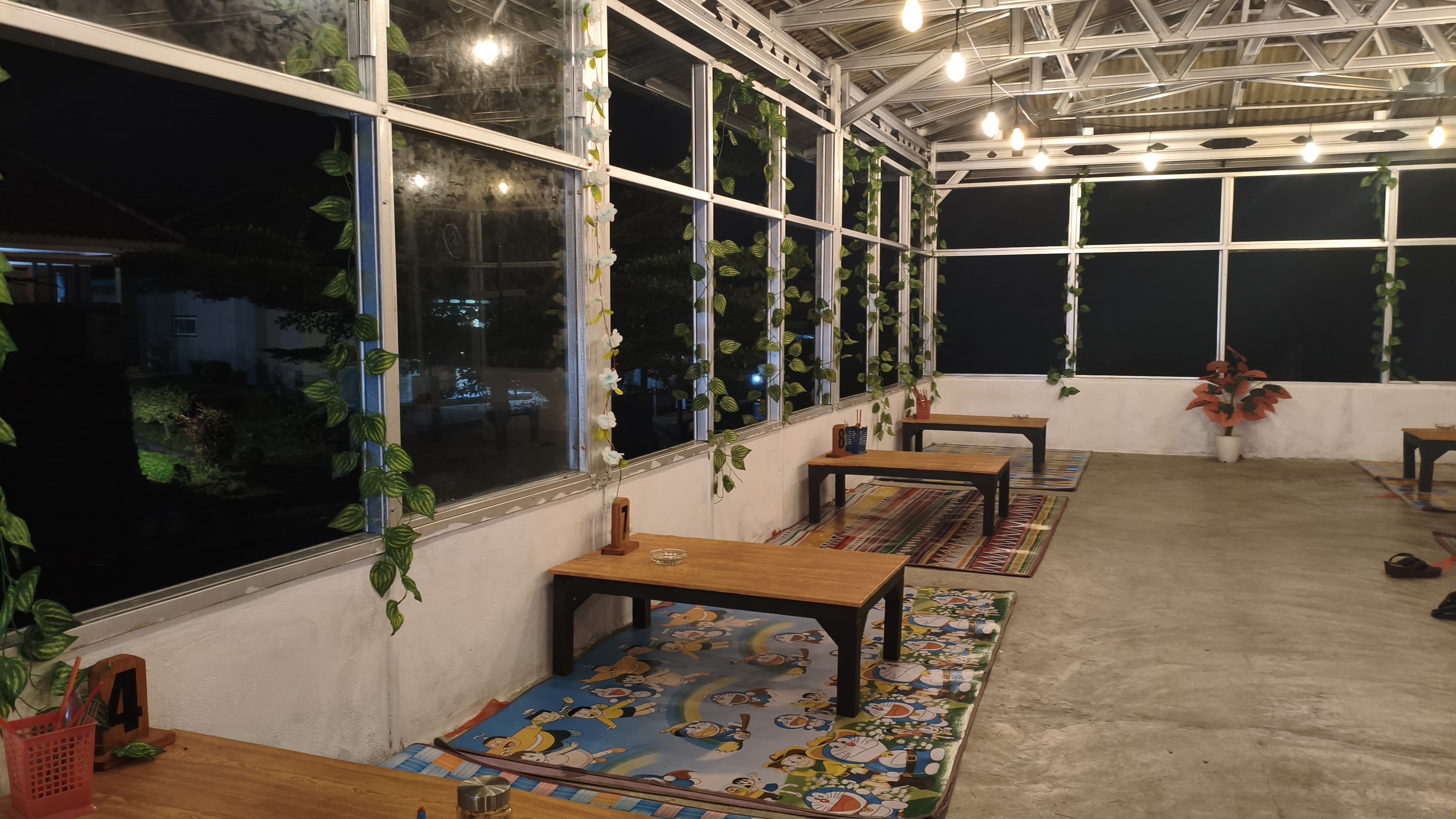 Suasana Kedai